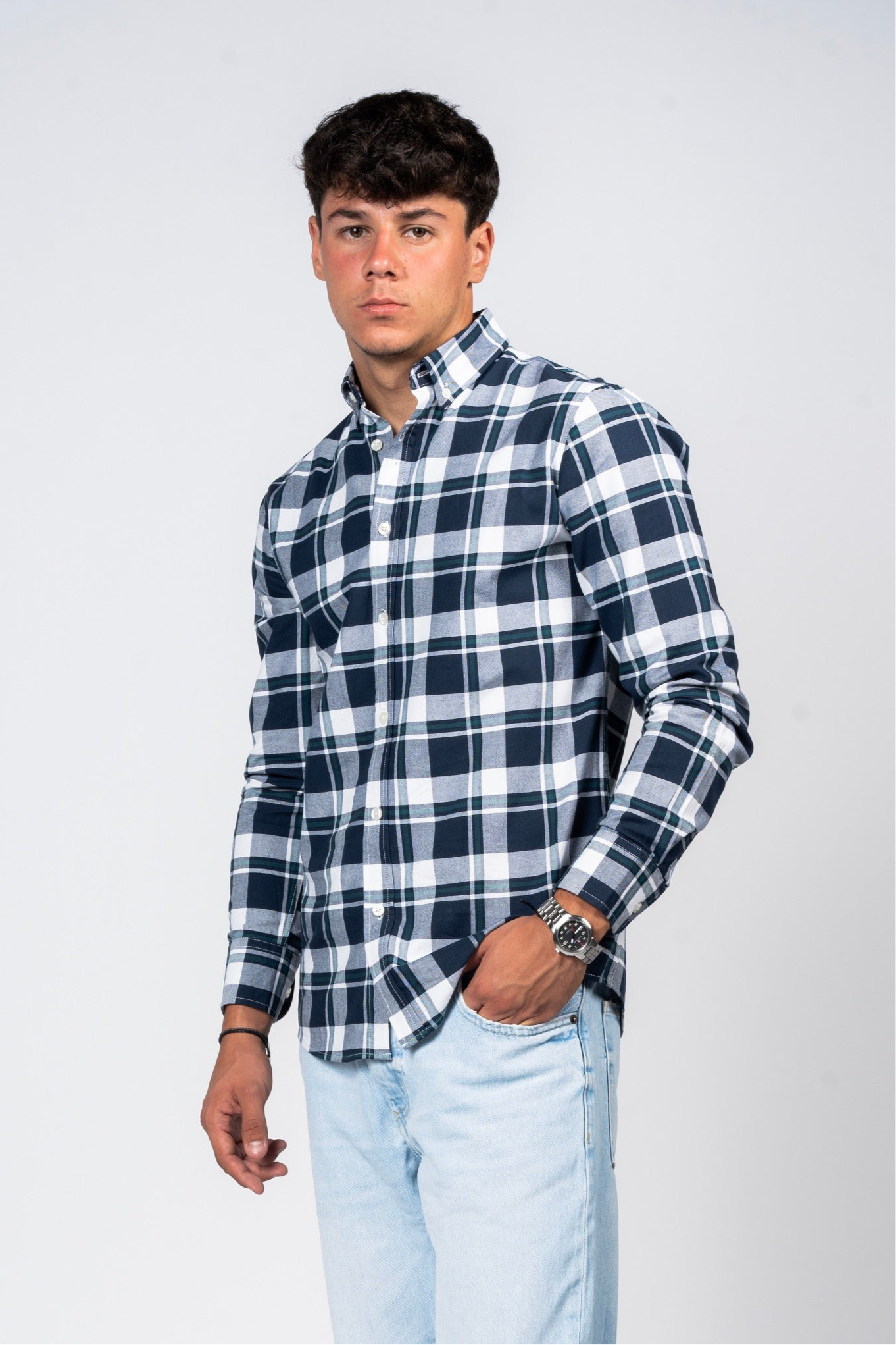 قميص كاروهات بقبة بأزرار من SHIRTSPRO - لون تيل داكن