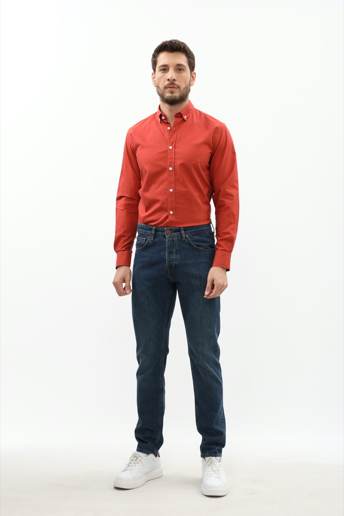 جينز Slim Fit من DNM UNITED - لون أزرق غامق باهت