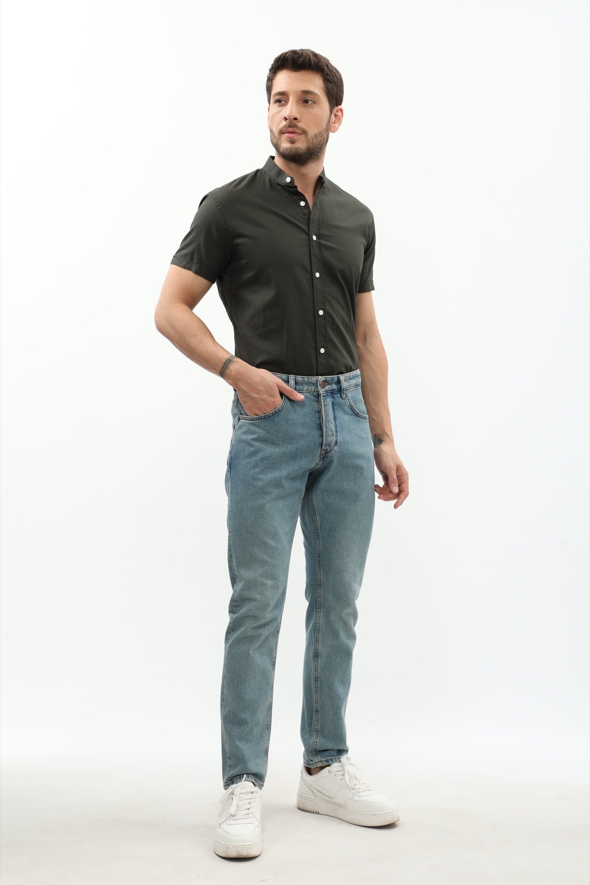 DNM UNITED Slim Fit Jeans - Light Wash Blue