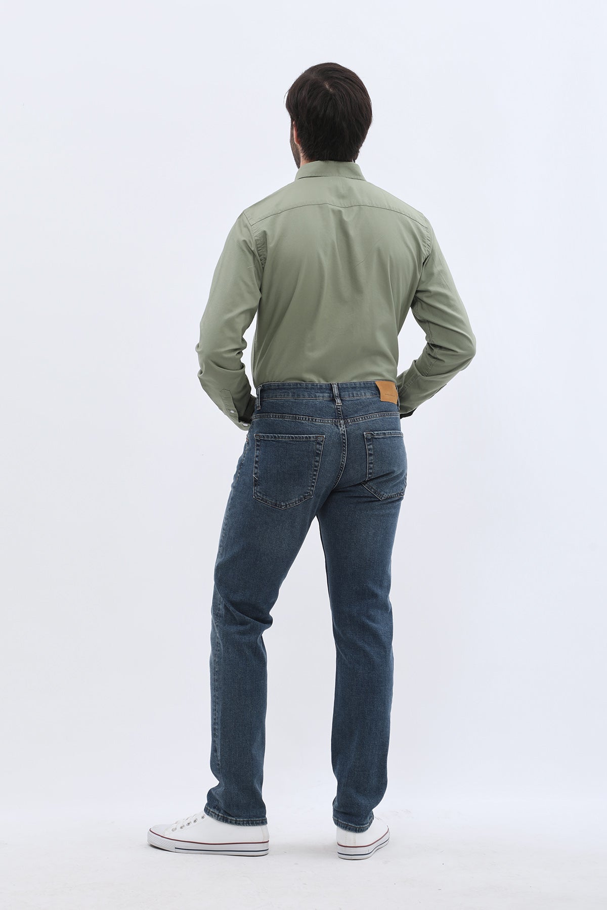 جينز Comfort Fit من JEANSPRO - لون أزرق كلاسيكي