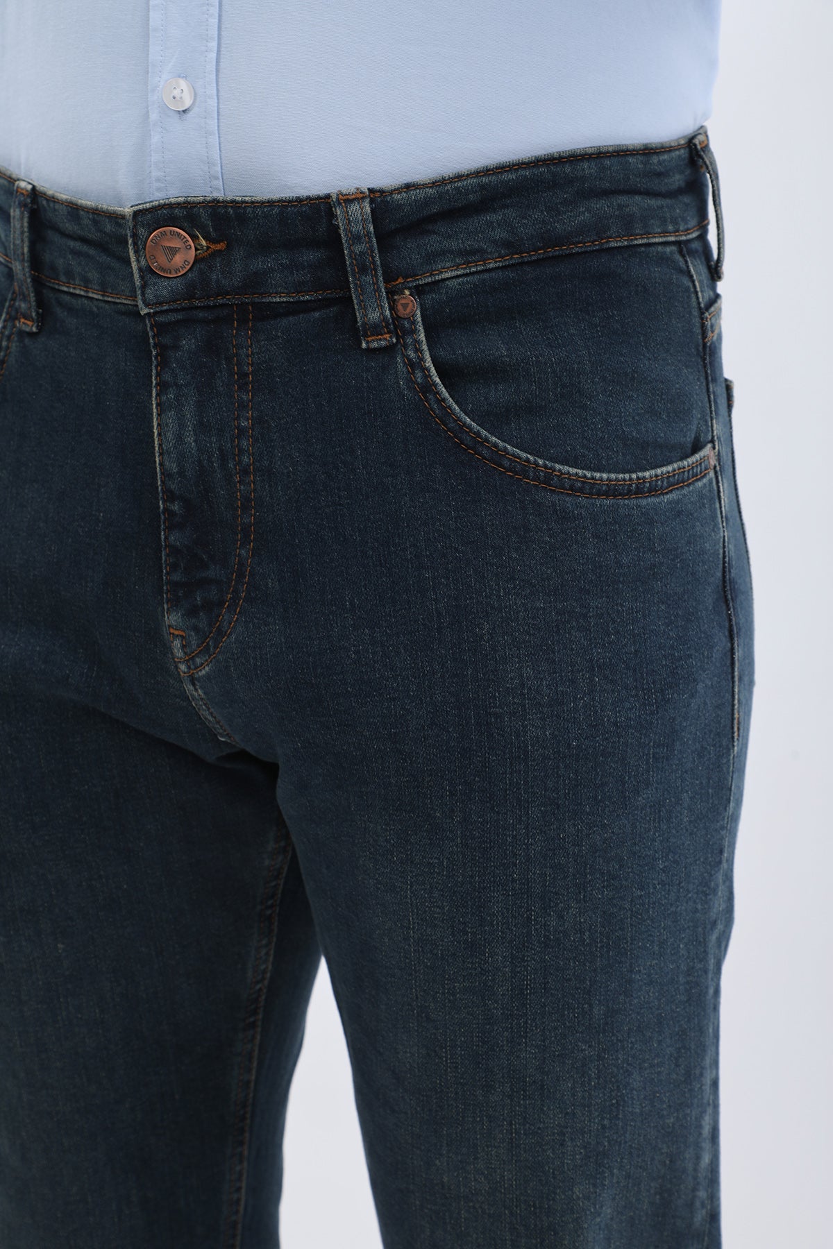 جينز Comfort Fit من DNM UNITED - لون أزرق عتيق