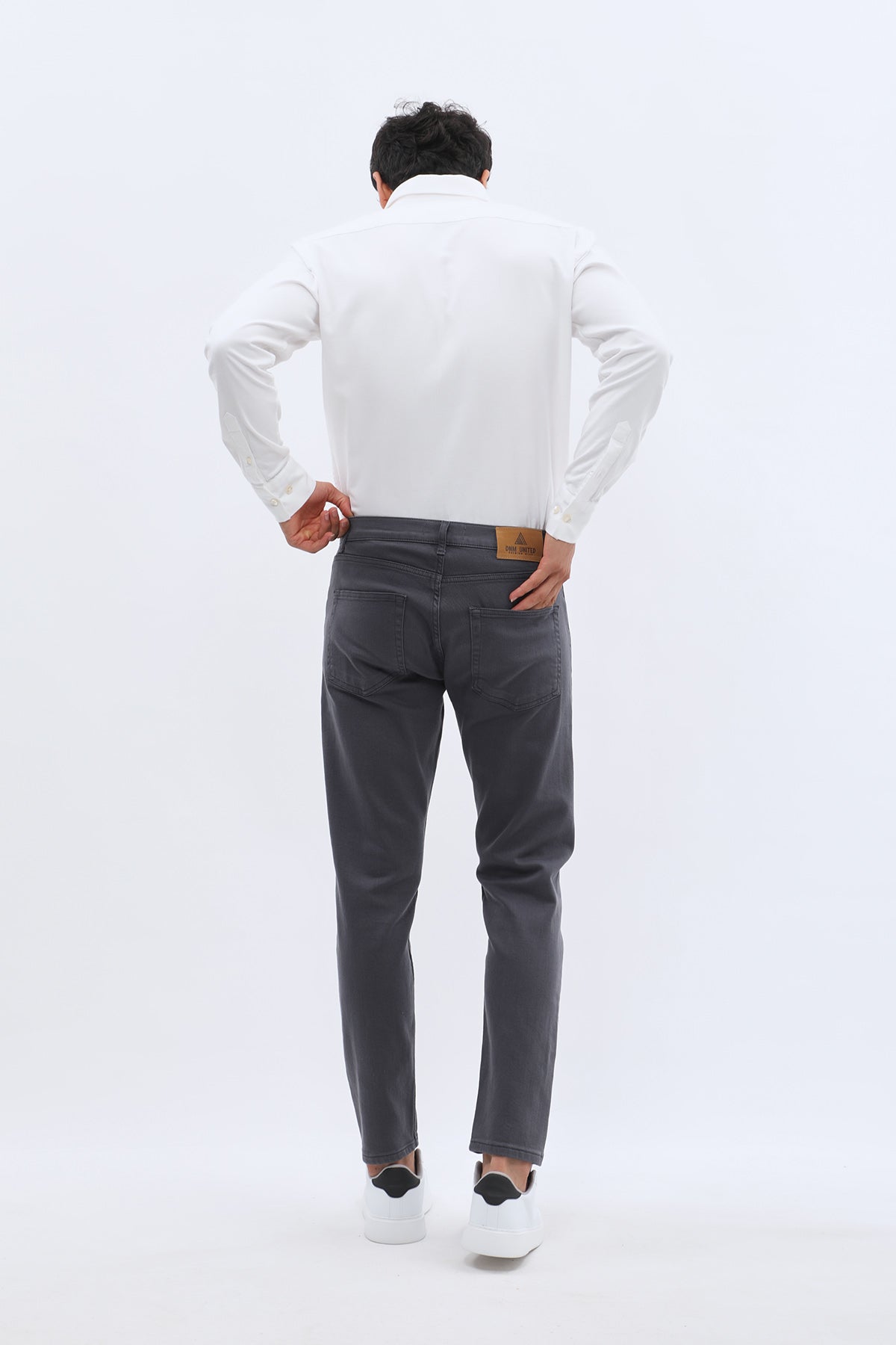 DNM UNITED Boyfriend Slim Fit Jeans - Dark Gray