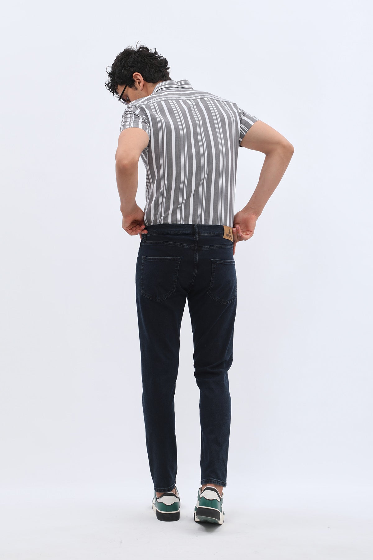 DNM UNITED Boyfriend Slim Fit Jeans - Midnight Blue