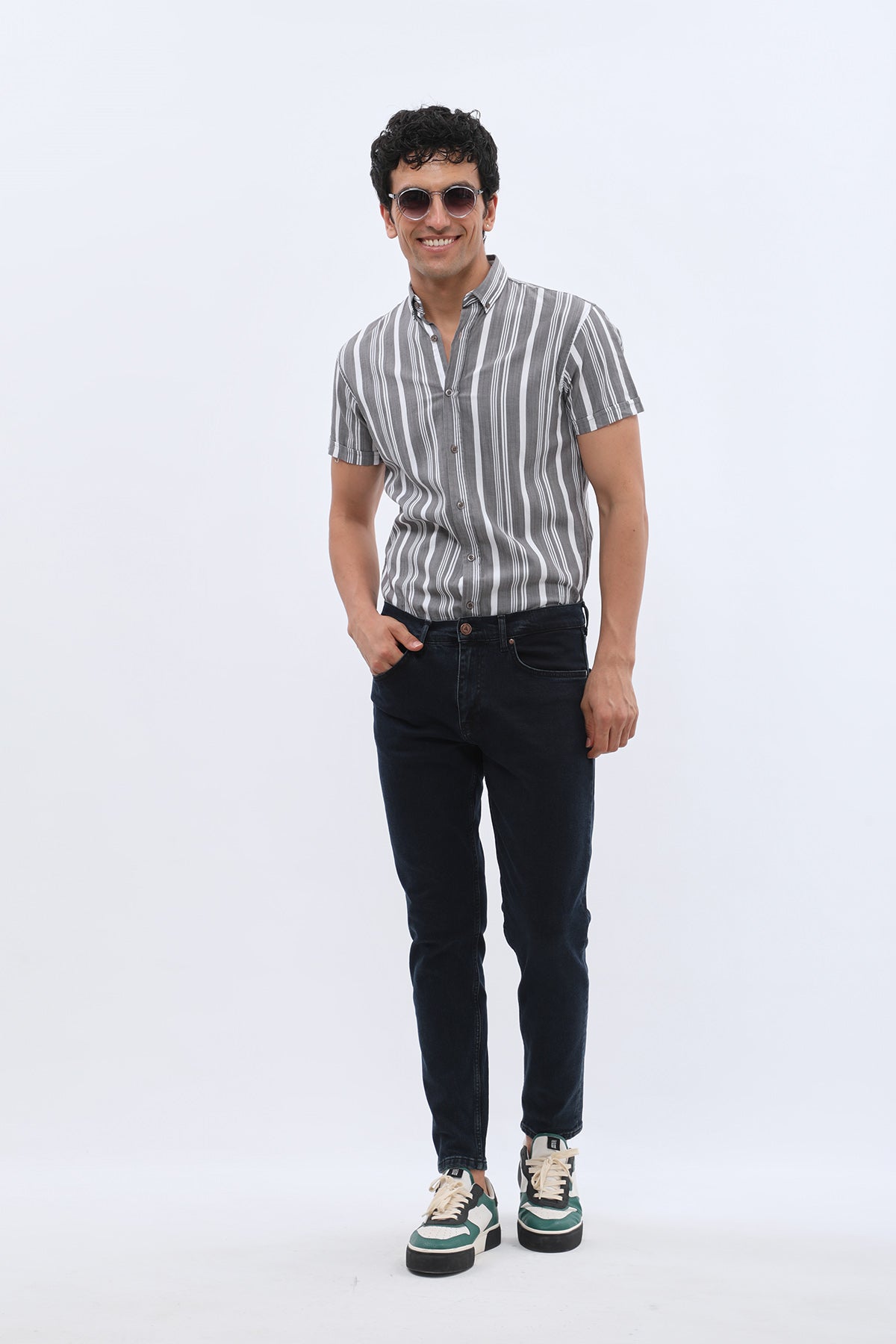 DNM UNITED Boyfriend Slim Fit Jeans - Midnight Blue