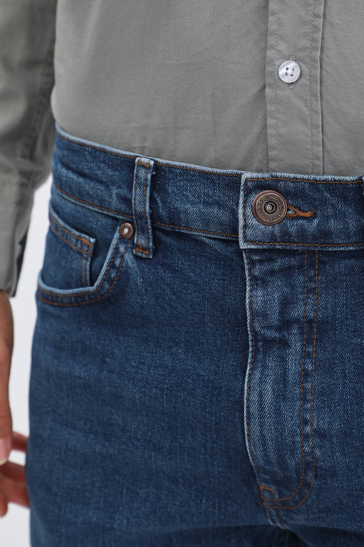 جينز Boyfriend Slim Fit من JEANSPRO - لون أزرق عتيق