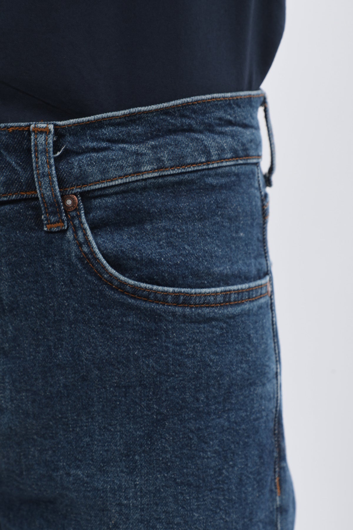 جينز Boyfriend Slim Fit من JEANSPRO - لون أزرق غامق