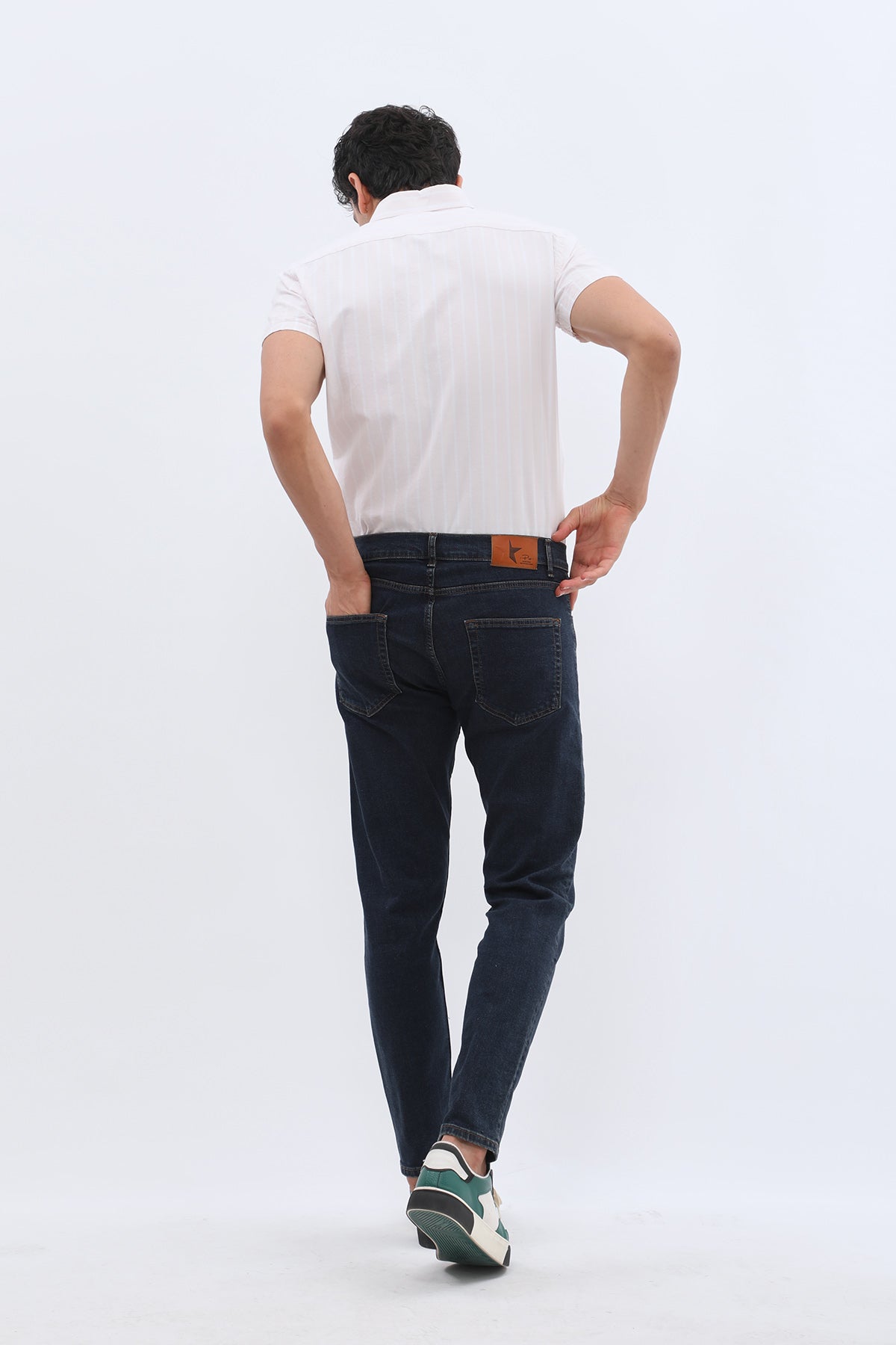 جينز Boyfriend Slim Fit من JEANSPRO - لون دينم كلاسيكي