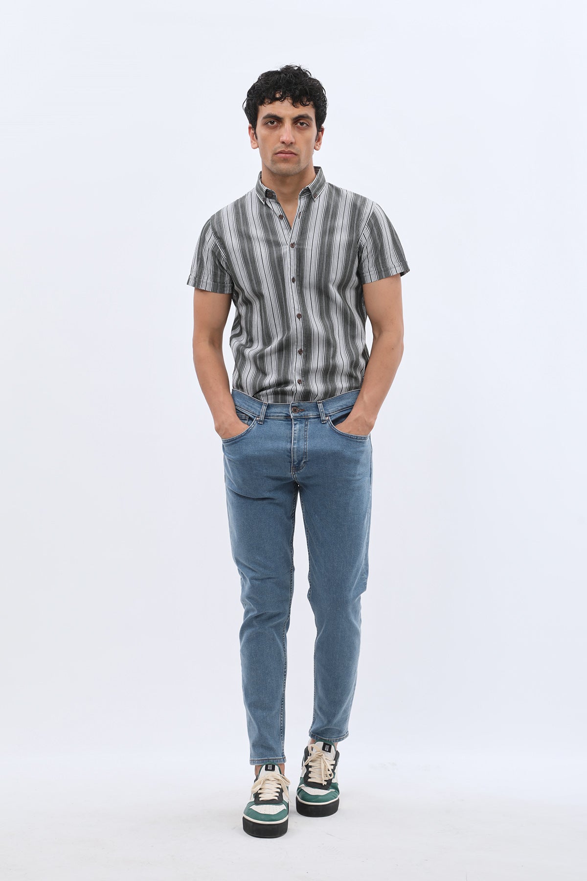 JEANSPRO Boyfriend Slim Fit Jeans - Light Wash Blue