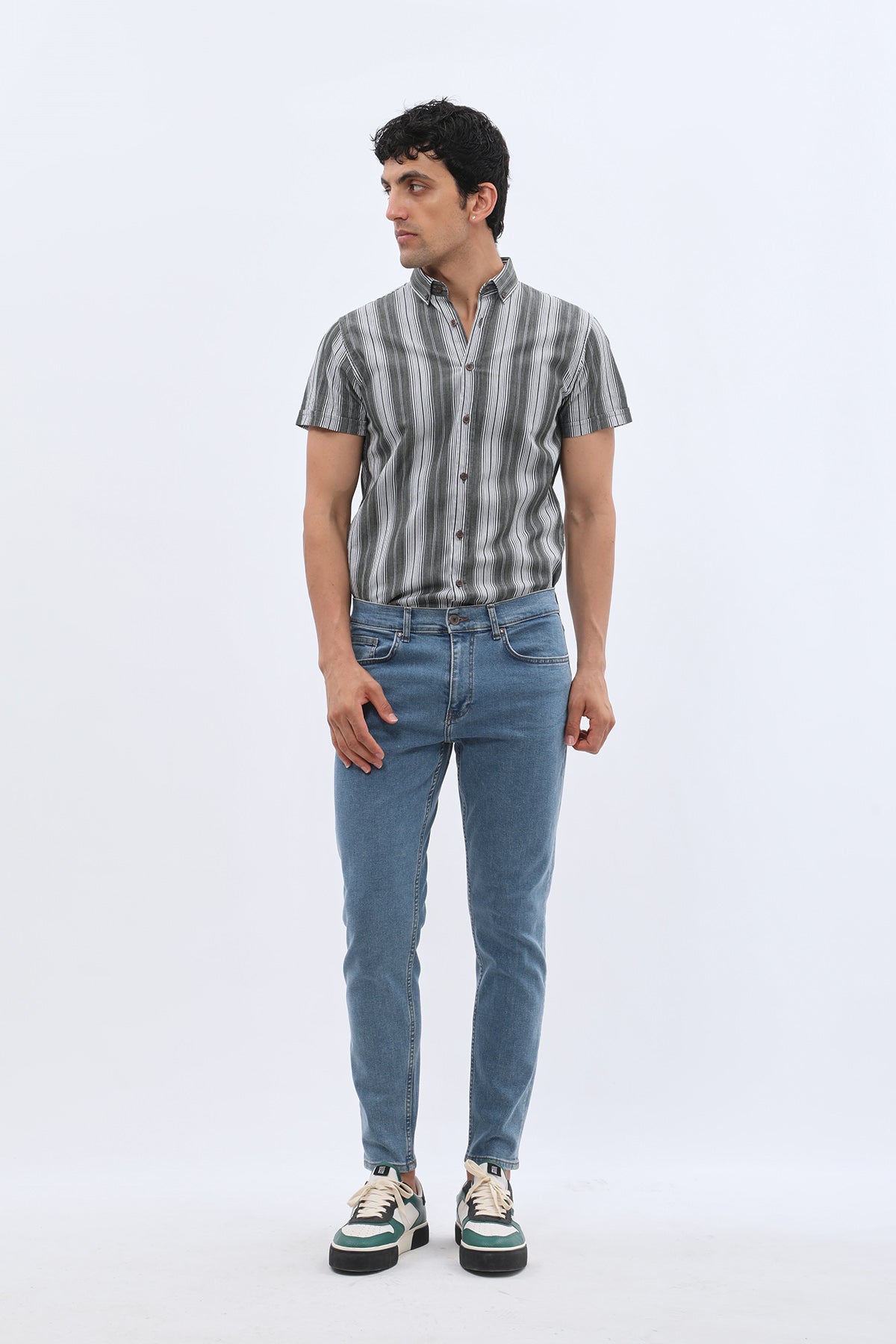 JEANSPRO Boyfriend Slim Fit Jeans - Light Wash Blue