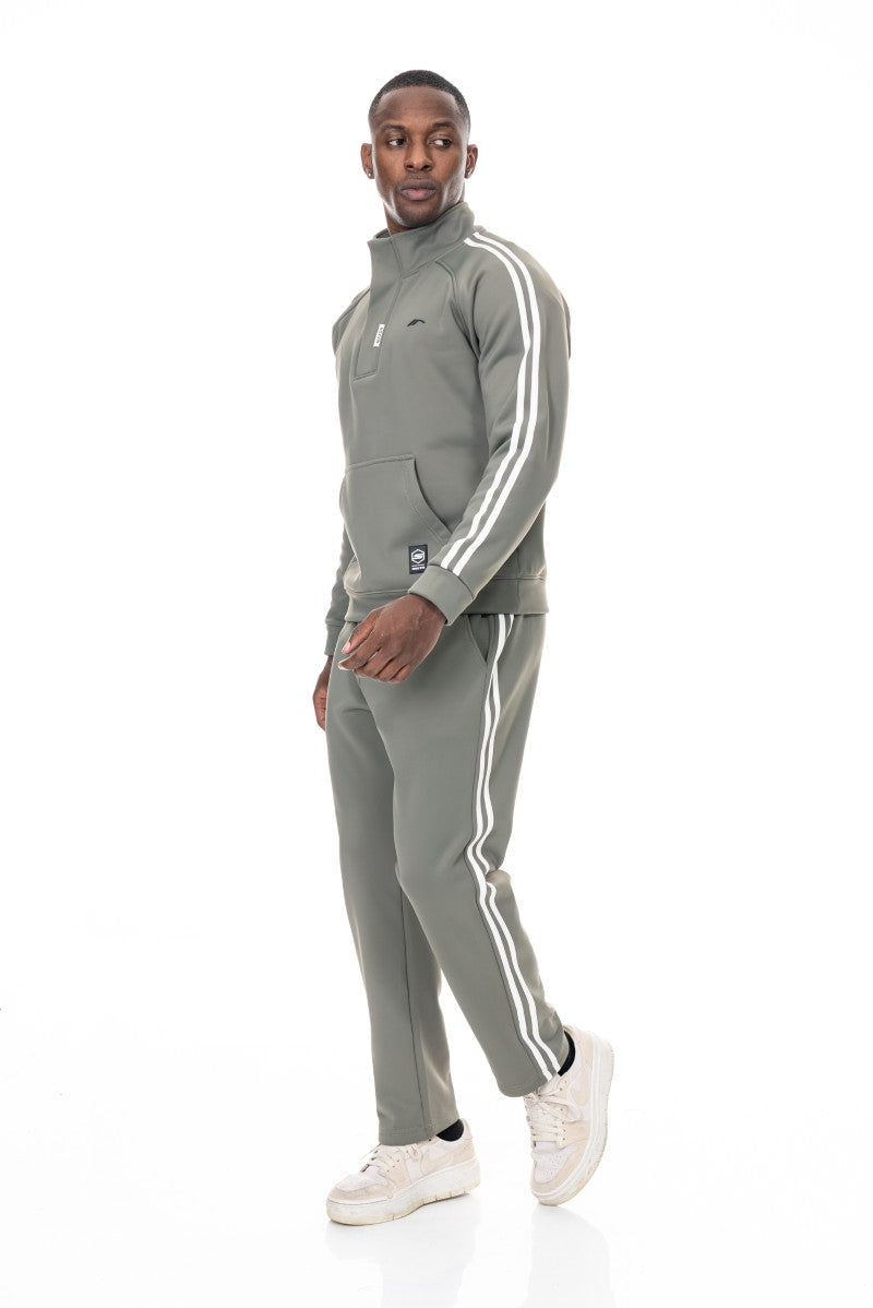 طقم تدريب أساسي للرجال - أخضر