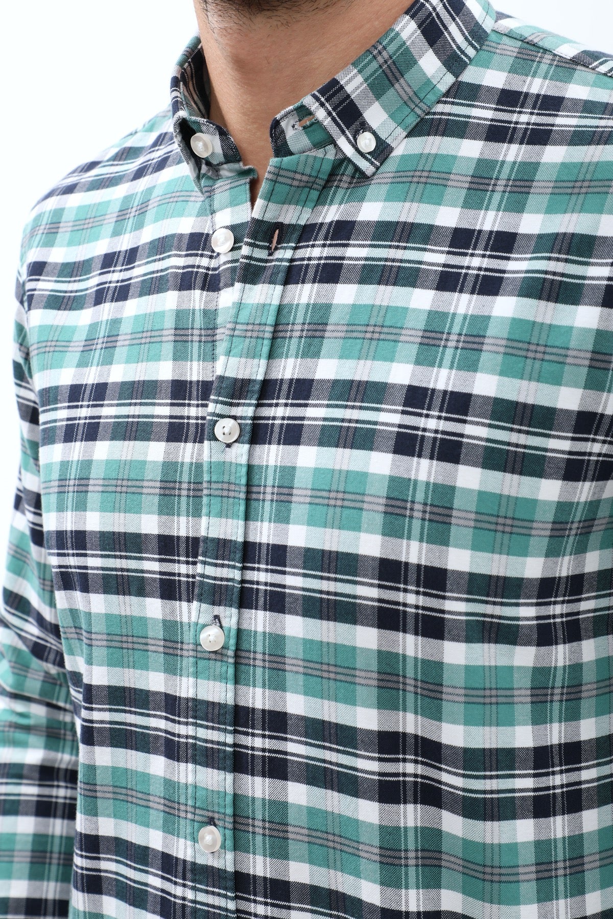 قميص أكسفورد كاروهات بقبة بأزرار من SHIRTSPRO - لون أخضر فاتح