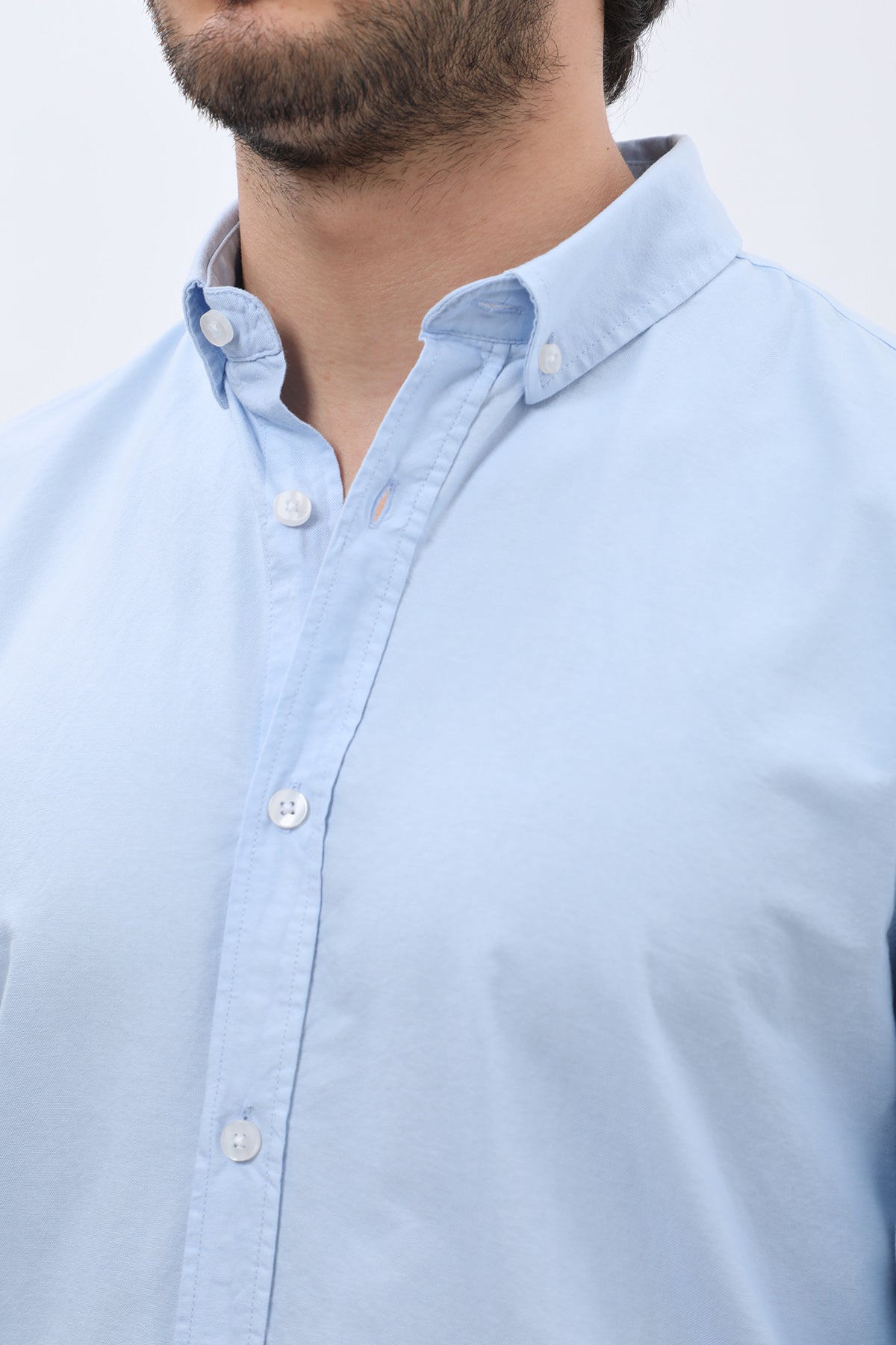 قميص أكسفورد بقبة بأزرار من SHIRTSPRO - لون أزرق