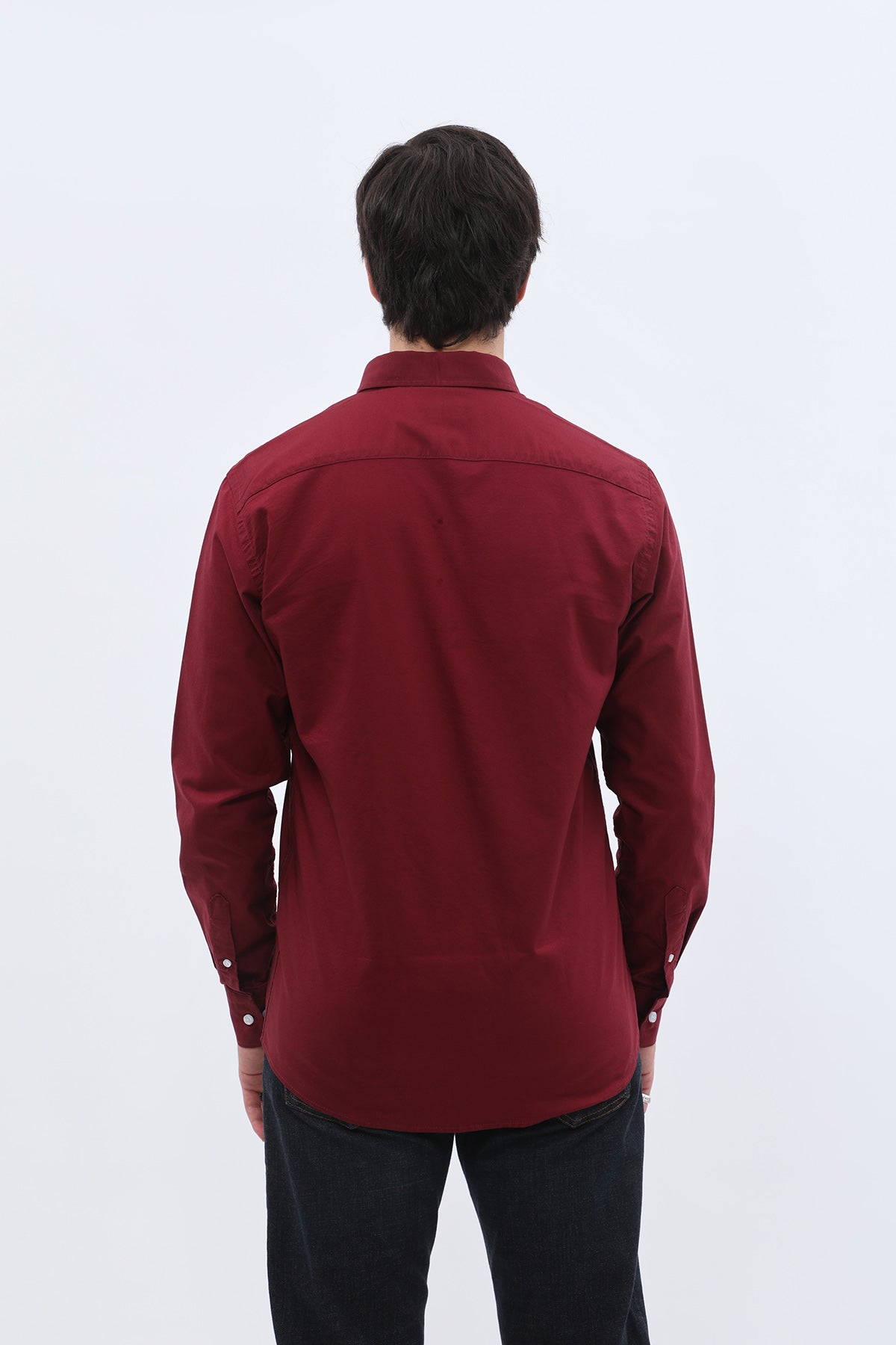 قميص أوكسفورد بقبة بأزرار من SHIRTSPRO - لون أحمر بورجندي