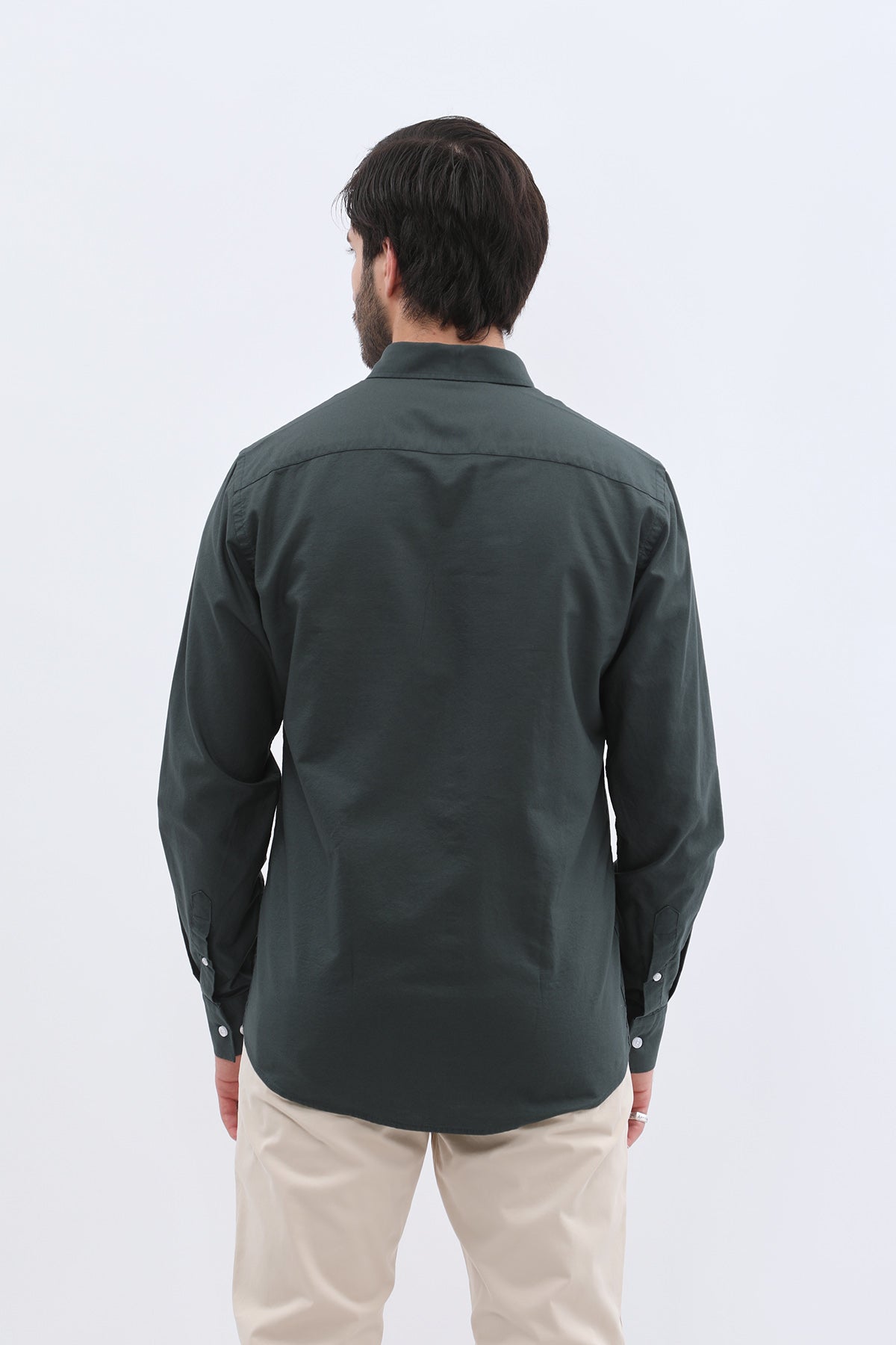 قميص أكسفورد بقبة بأزرار من SHIRTSPRO - لون زيتي باهت