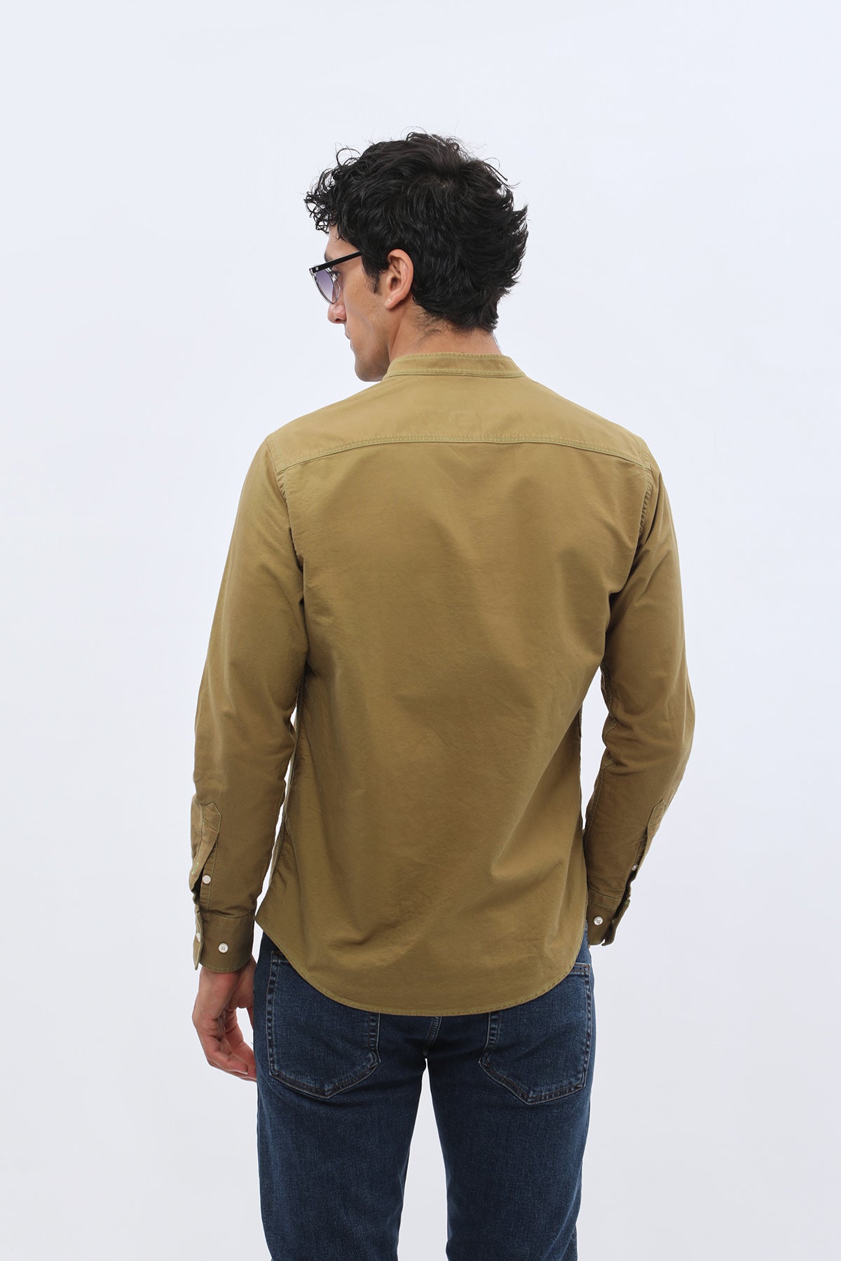 قميص أكسفورد بقبة ماندارين من SHIRTSPRO - لون أخضر