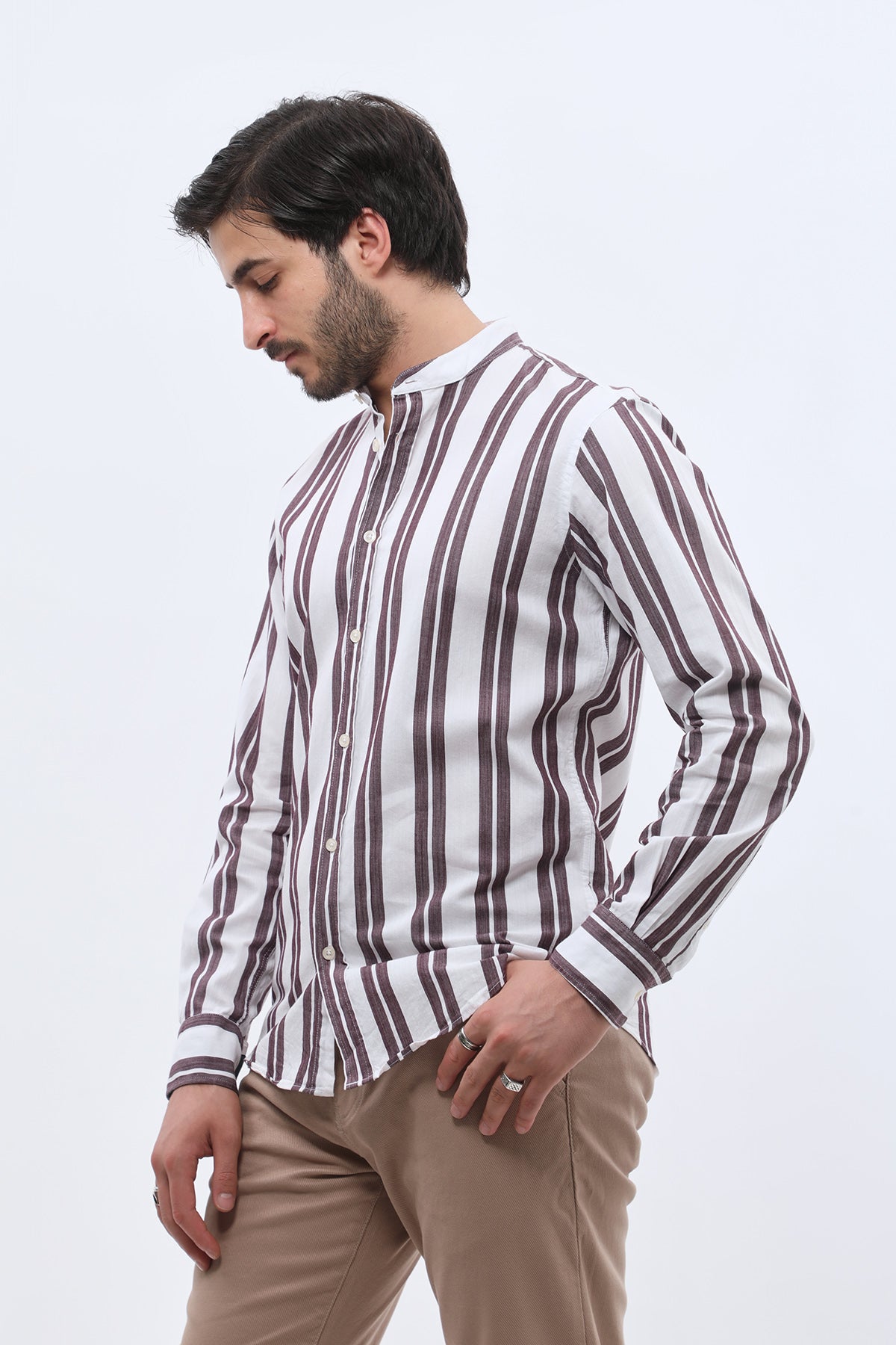 قميص أكسفورد مخطط بقبة ماندارين من SHIRTSPRO - لون أرجواني