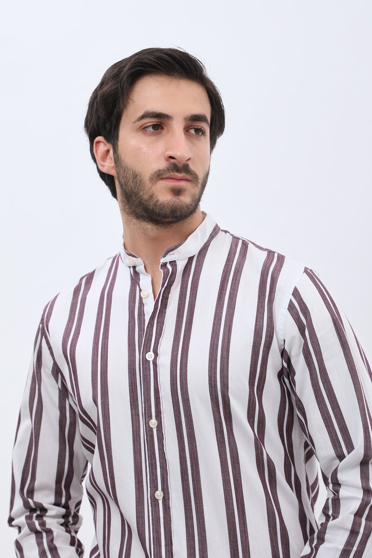 قميص أكسفورد مخطط بقبة ماندارين من SHIRTSPRO - لون أرجواني