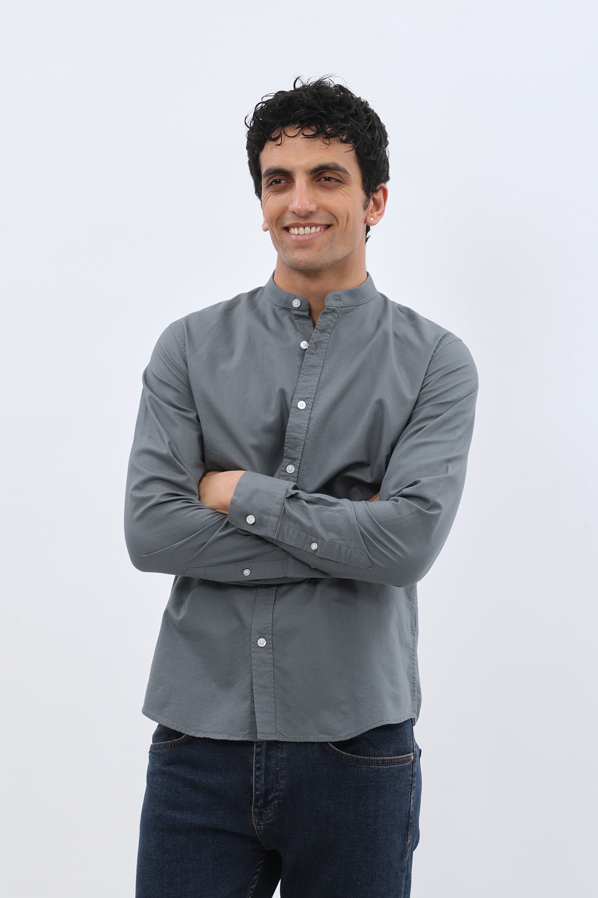 قميص أكسفورد بقبة ماندارين من SHIRTSPRO - لون دخاني