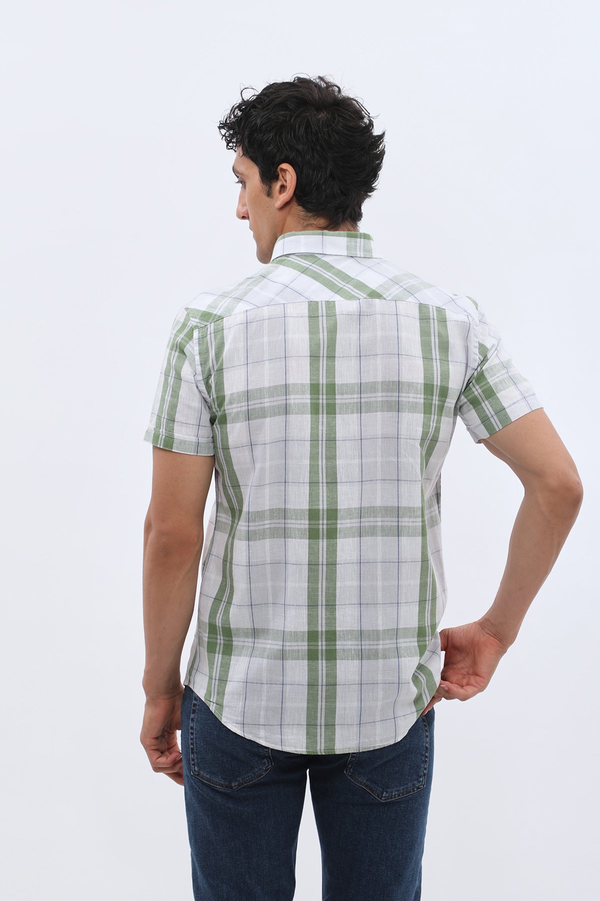 قميص كاروهات بأكمام قصيرة وقبة بأزرار من SHIRTSPRO - لون أخضر
