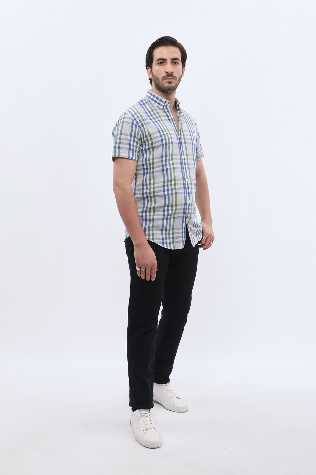 قميص كاروهات بأكمام قصيرة وقبة بأزرار من SHIRTSPRO - لون أخضر