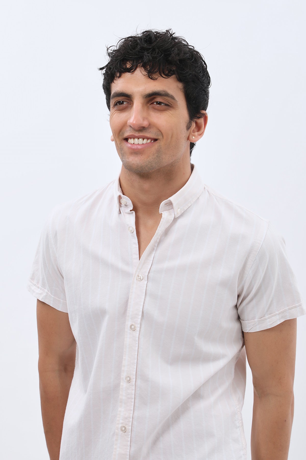 قميص أوكسفورد مخطط بأكمام قصيرة وقبة بأزرار من SHIRTSPRO - لون بيج