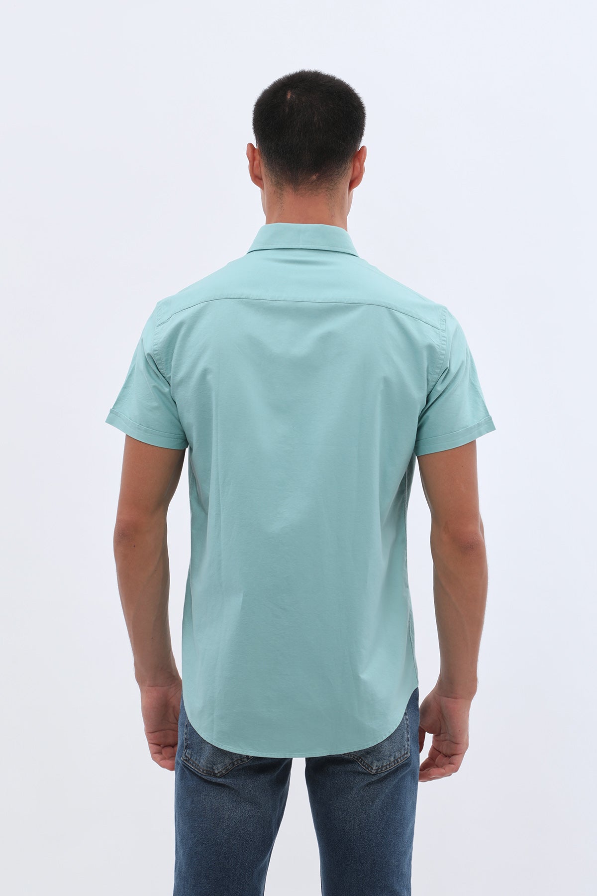 قميص أكسفورد مخطط بأكمام قصيرة وقبة بأزرار من SHIRTSPRO - لون أزرق باهت