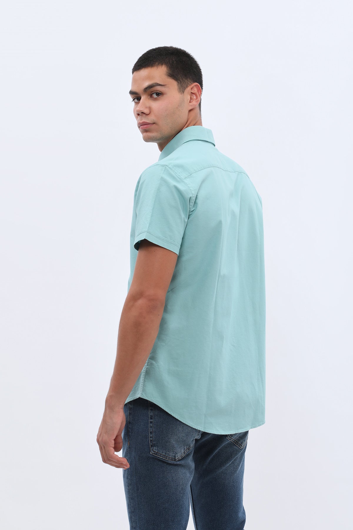قميص أكسفورد مخطط بأكمام قصيرة وقبة بأزرار من SHIRTSPRO - لون أزرق باهت