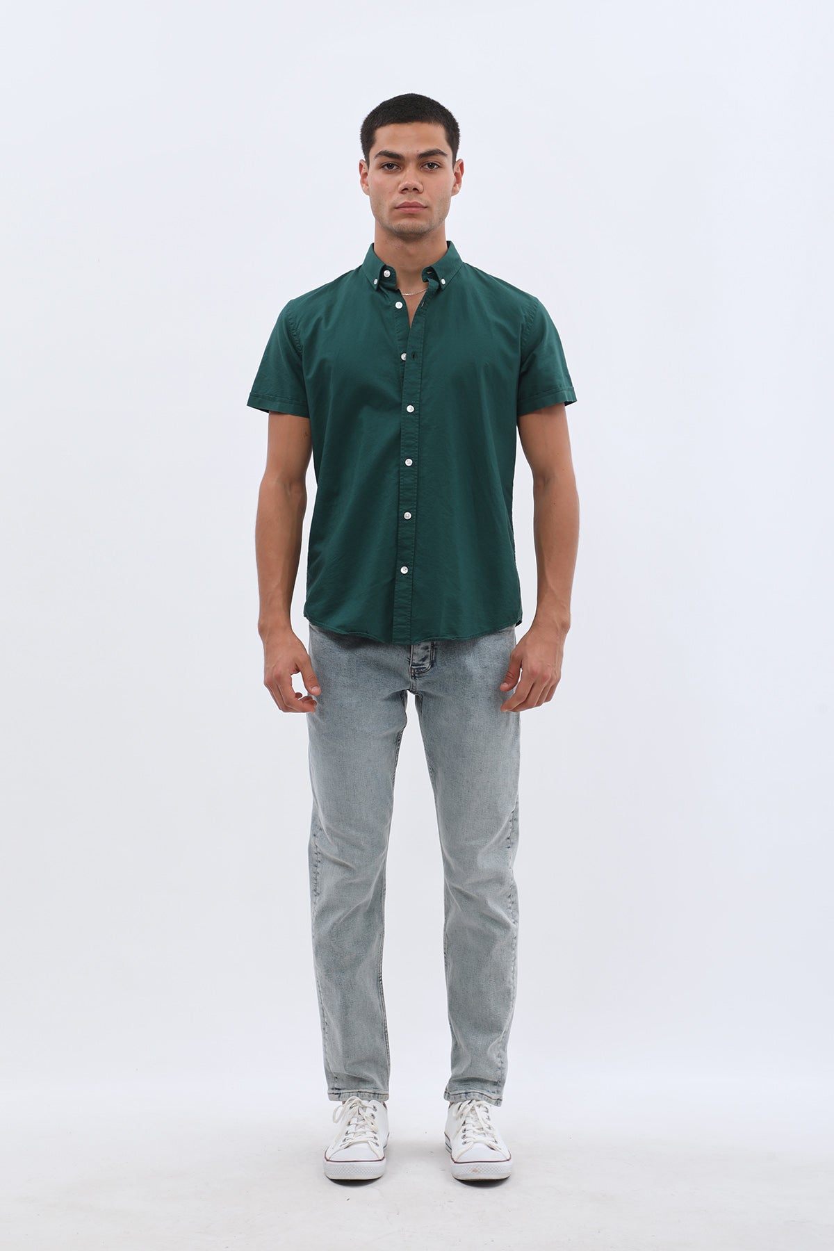قميص أكسفورد بأكمام قصيرة وقبة بأزرار من SHIRTSPRO - لون أخضر صنوبري