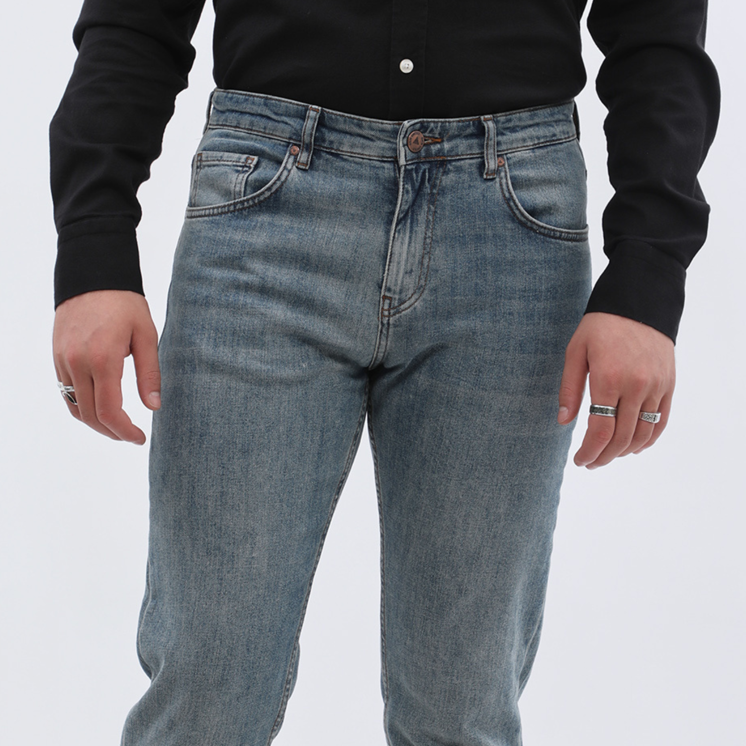 Comfort Fit Jeans