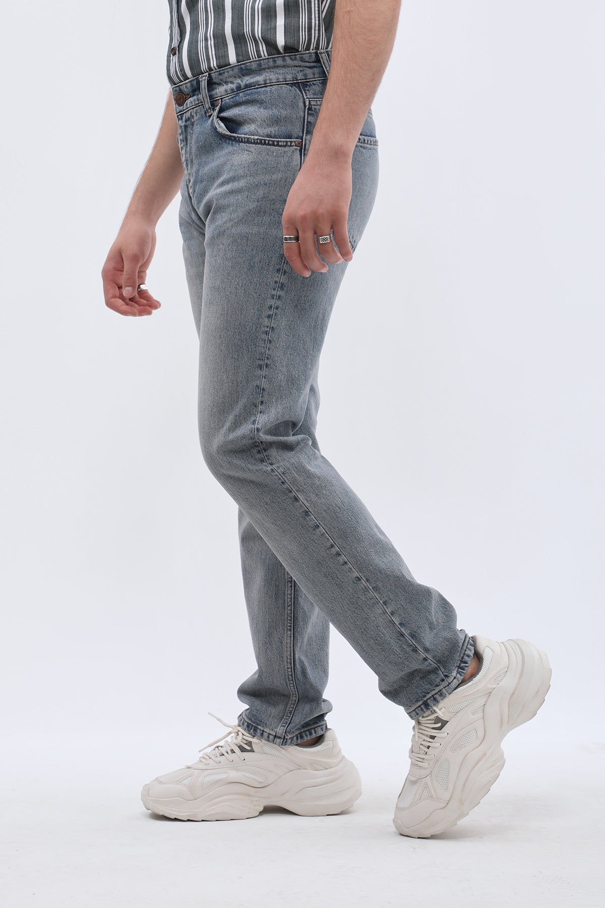 DNM UNITED Comfort Fit Jeans - Stonewashed Denim Blue