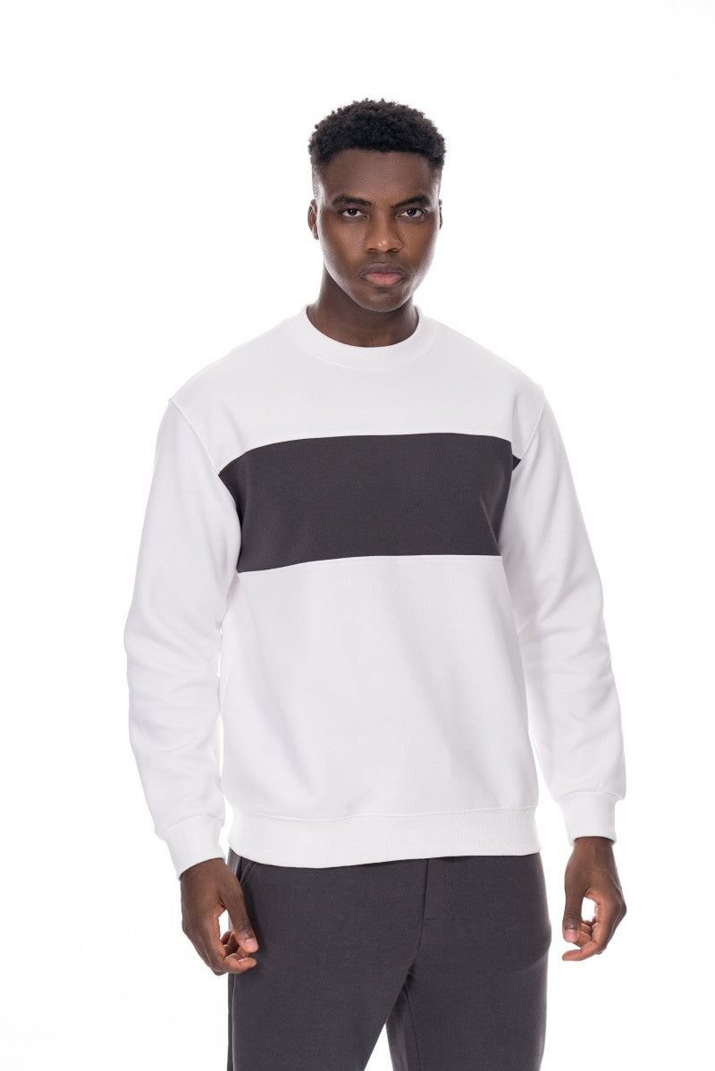 سويت شيرت بقصة وألوان مختلفة - أبيض ورمادي