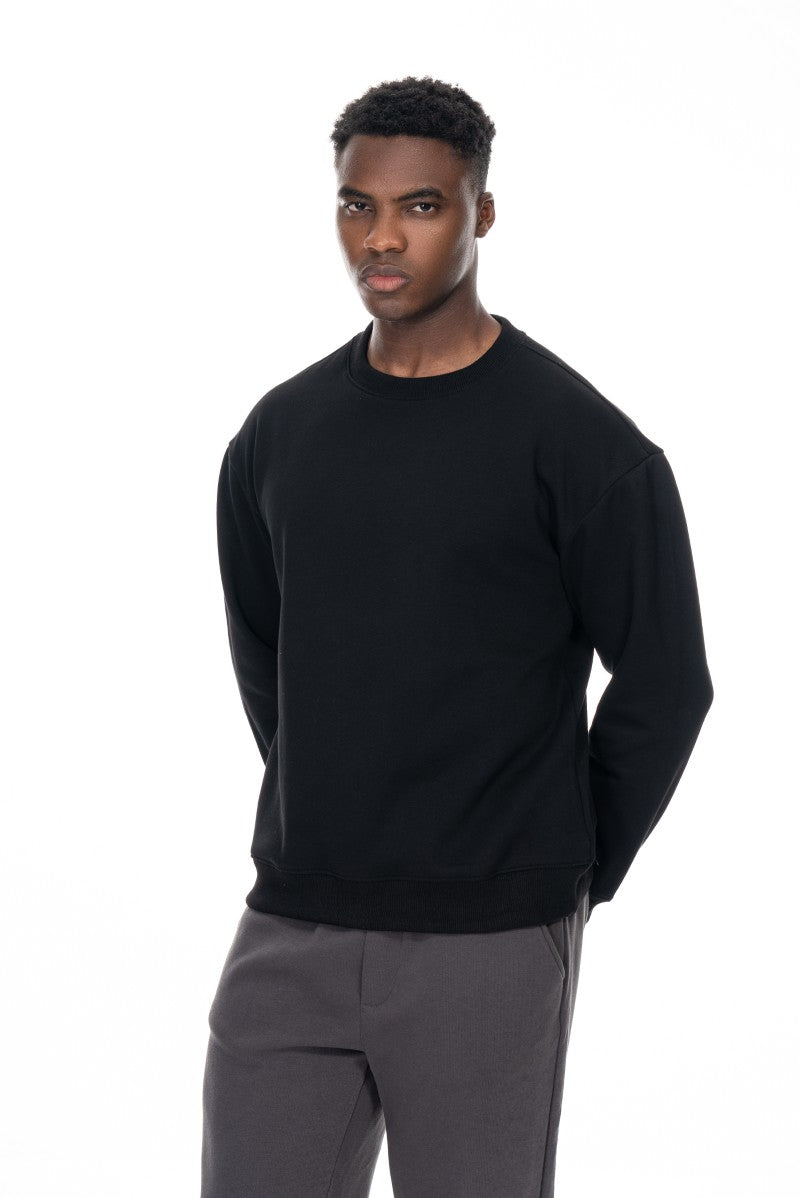 سويت شيرت قطني أساسي - أسود
