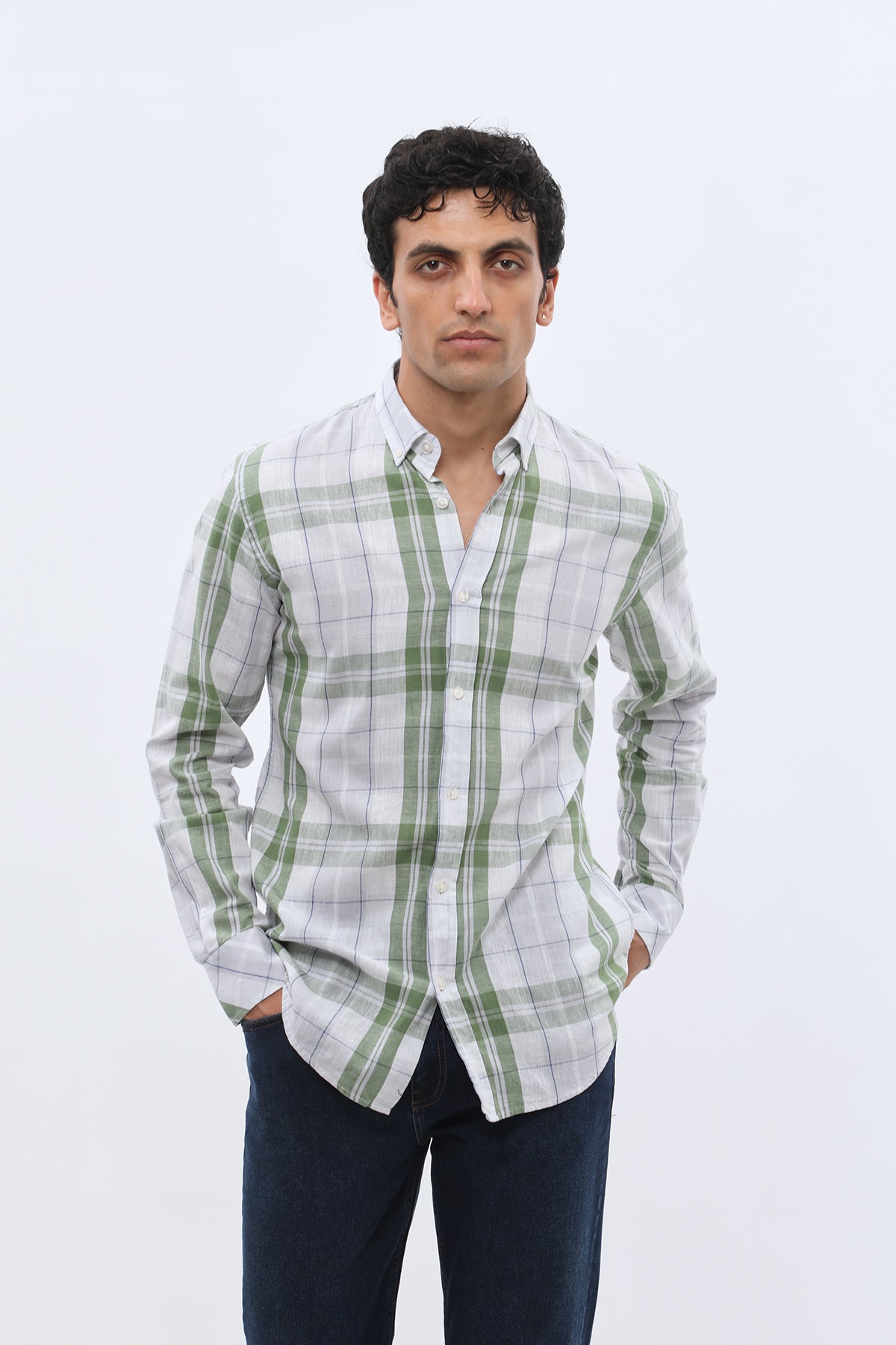قميص كاروهات بقبة بأزرار من SHIRTSPRO - لون أخضر