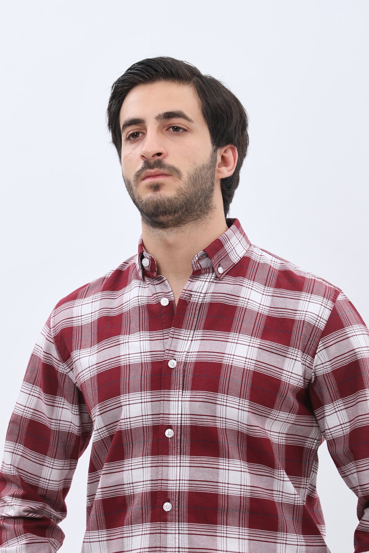 قميص أكسفورد كاروهات بقبة بأزرار من SHIRTSPRO - لون أحمر
