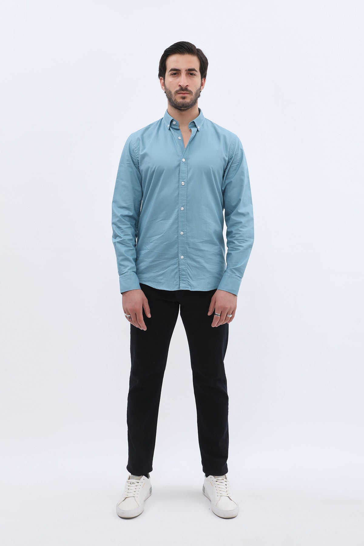 قميص أوكسفورد بقبة بأزرار من SHIRTSPRO - لون أزرق بحري
