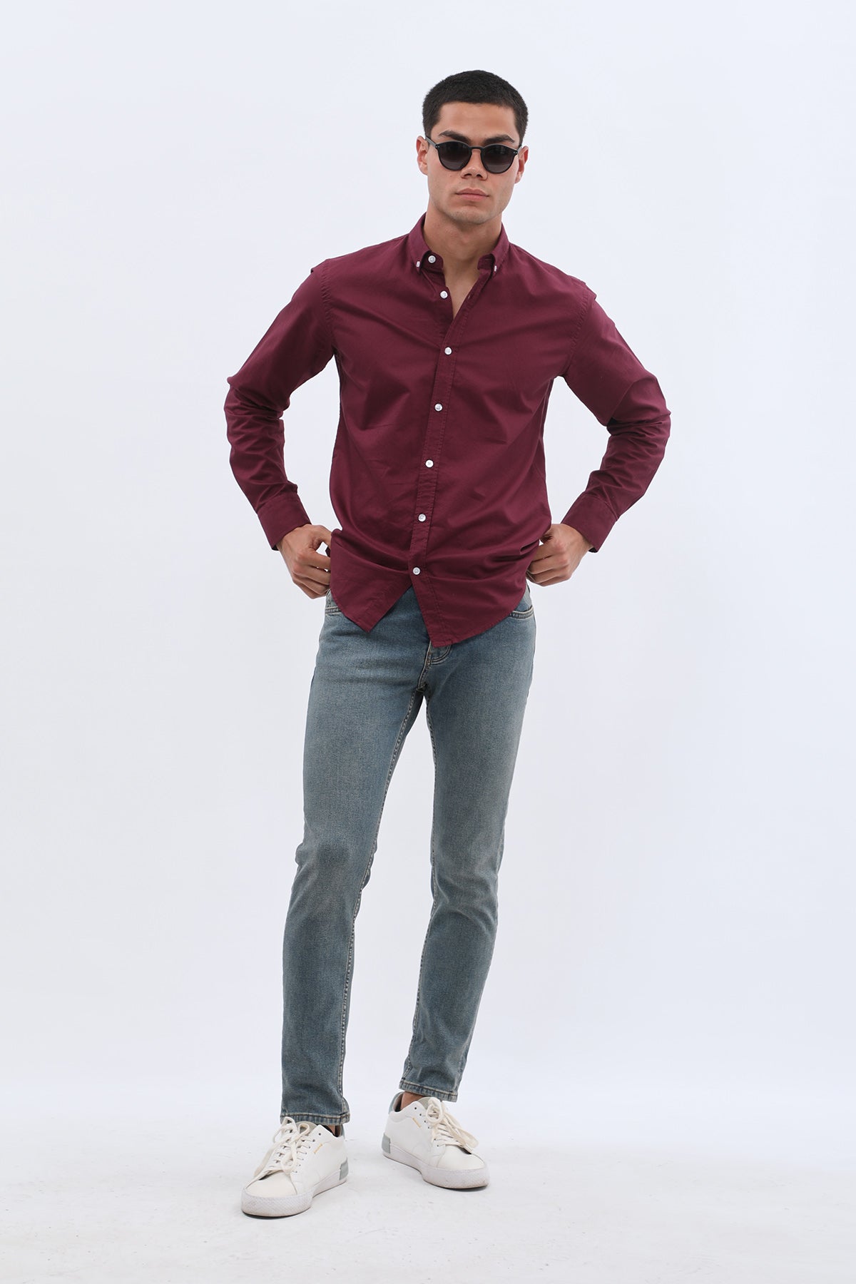 قميص أوكسفورد بقبة بأزرار من SHIRTSPRO - لون أرجواني