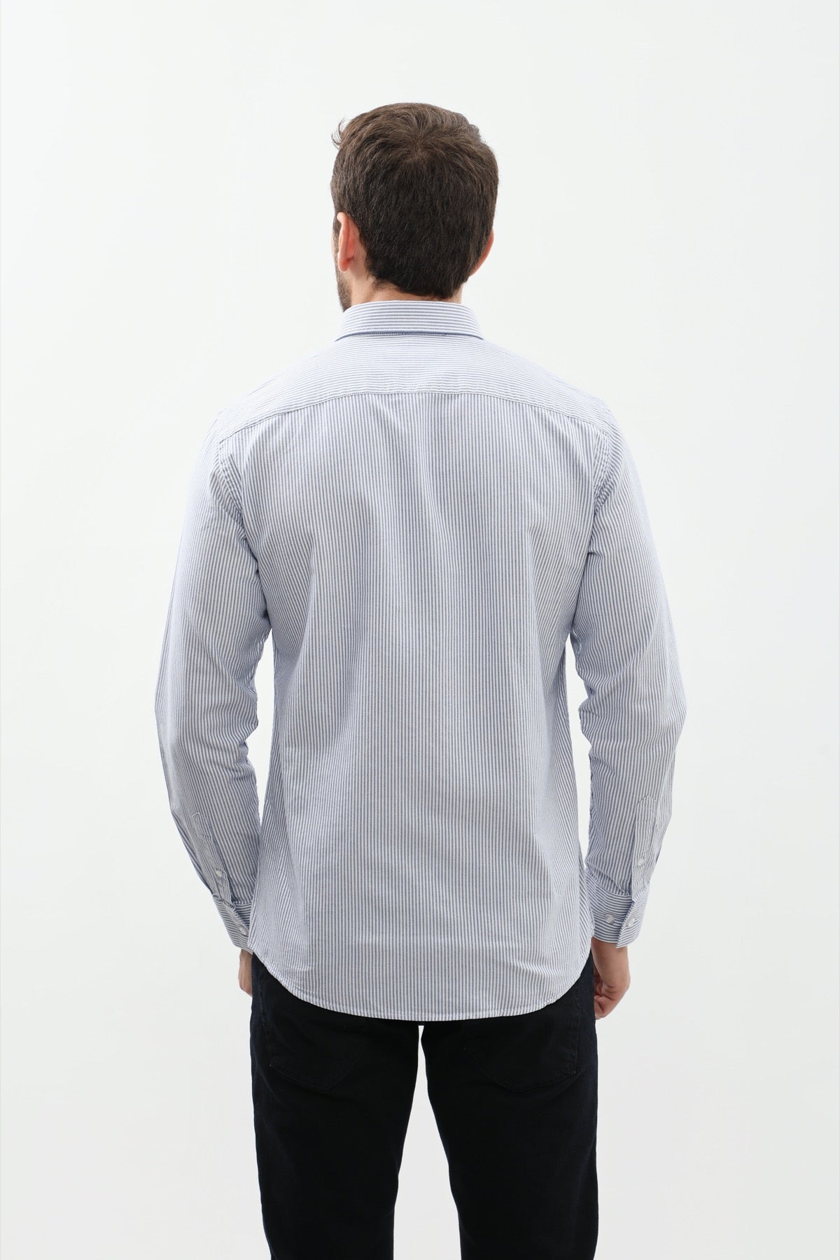 قميص مخطط بقبة بأزرار من SHIRTSPRO - لون كحلي