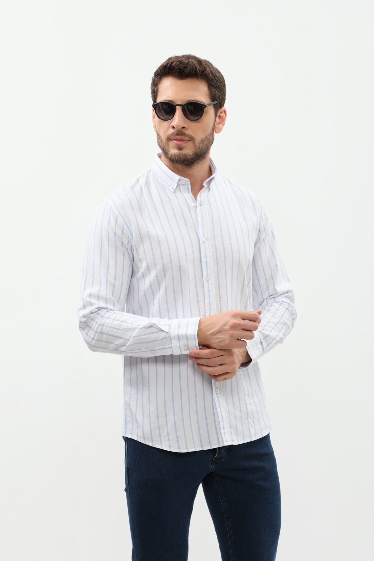قميص مخطط بقبة بأزرار من SHIRTSPRO - لون أزرق