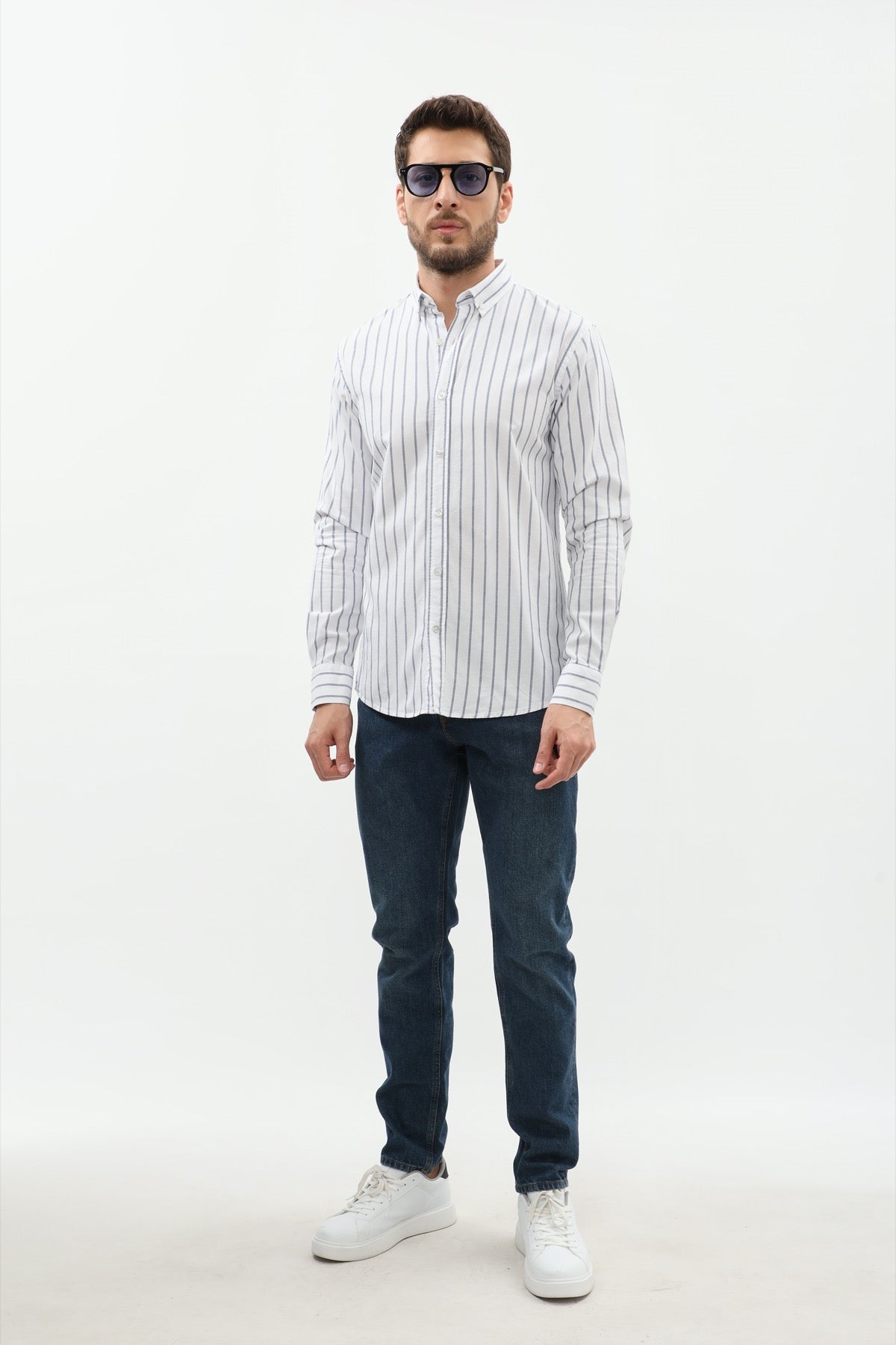 قميص مخطط بقبة بأزرار من SHIRTSPRO - لون كحلي