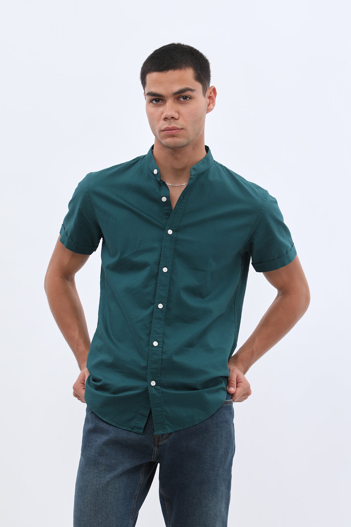قميص أكسفورد بأكمام قصيرة وقبة ماندارين من SHIRTSPRO - لون تيل داكن