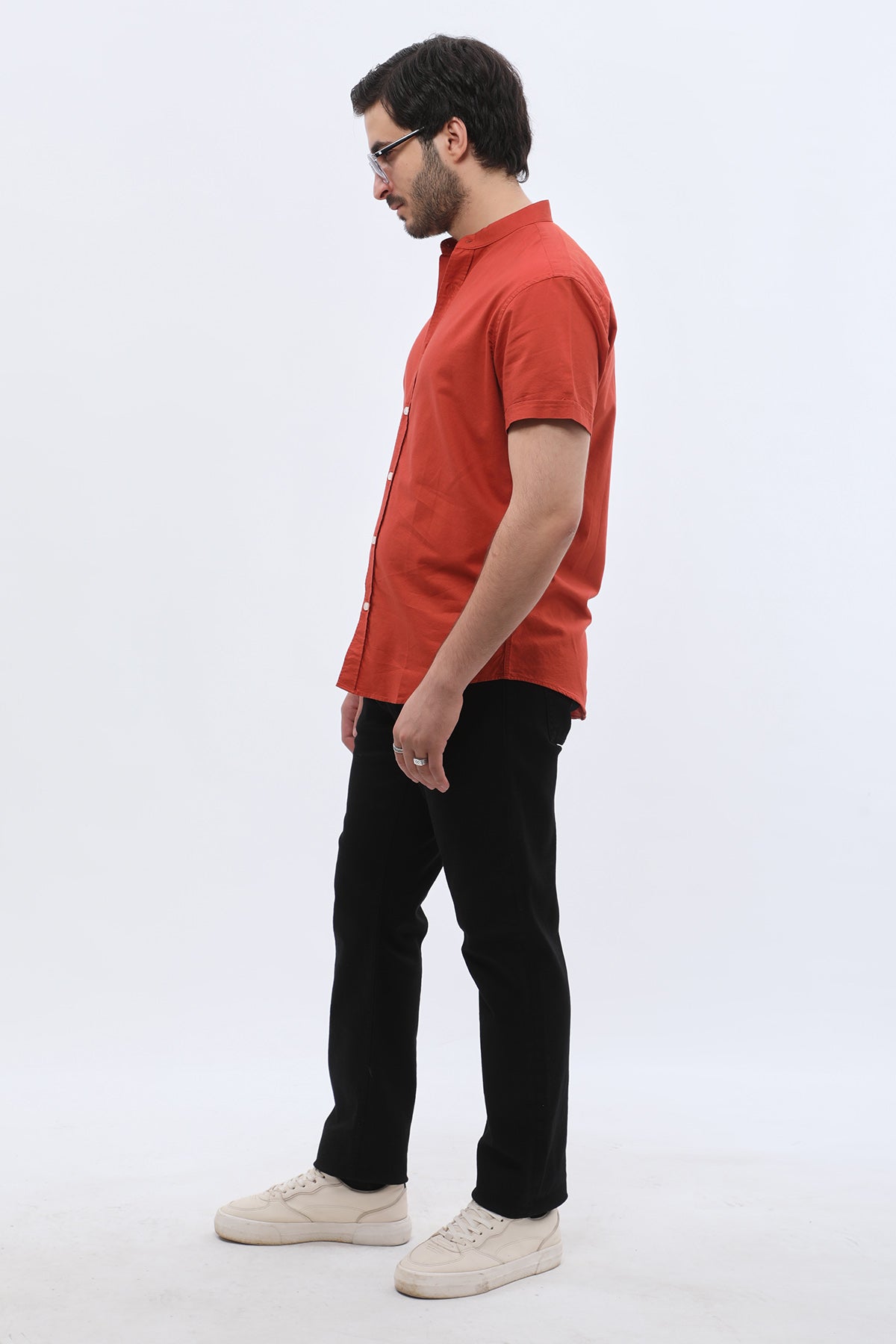 قميص أكسفورد بأكمام قصيرة وقبة ماندارين من SHIRTSPRO - لون برتقالي