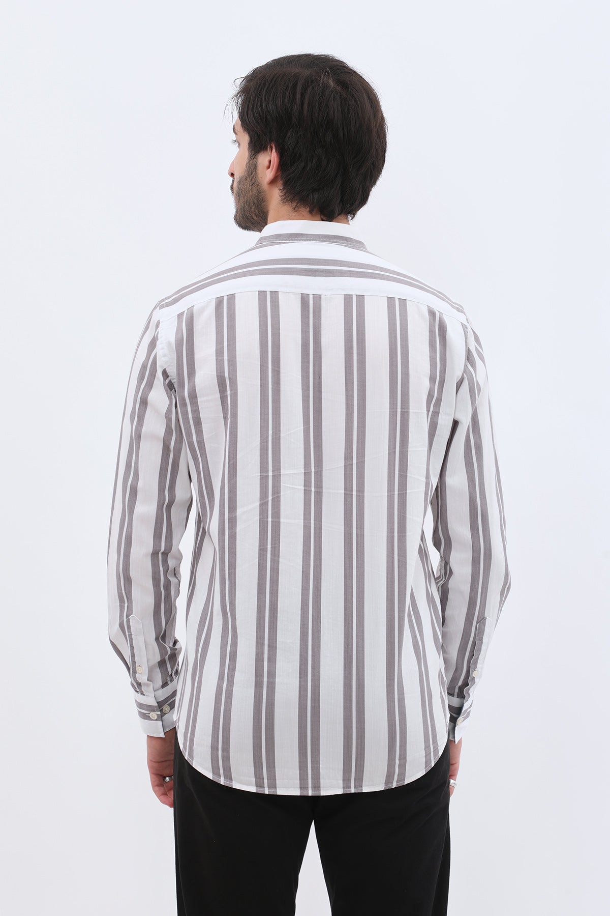 قميص أكسفورد مخطط بقبة ماندارين من SHIRTSPRO - لون رمادي
