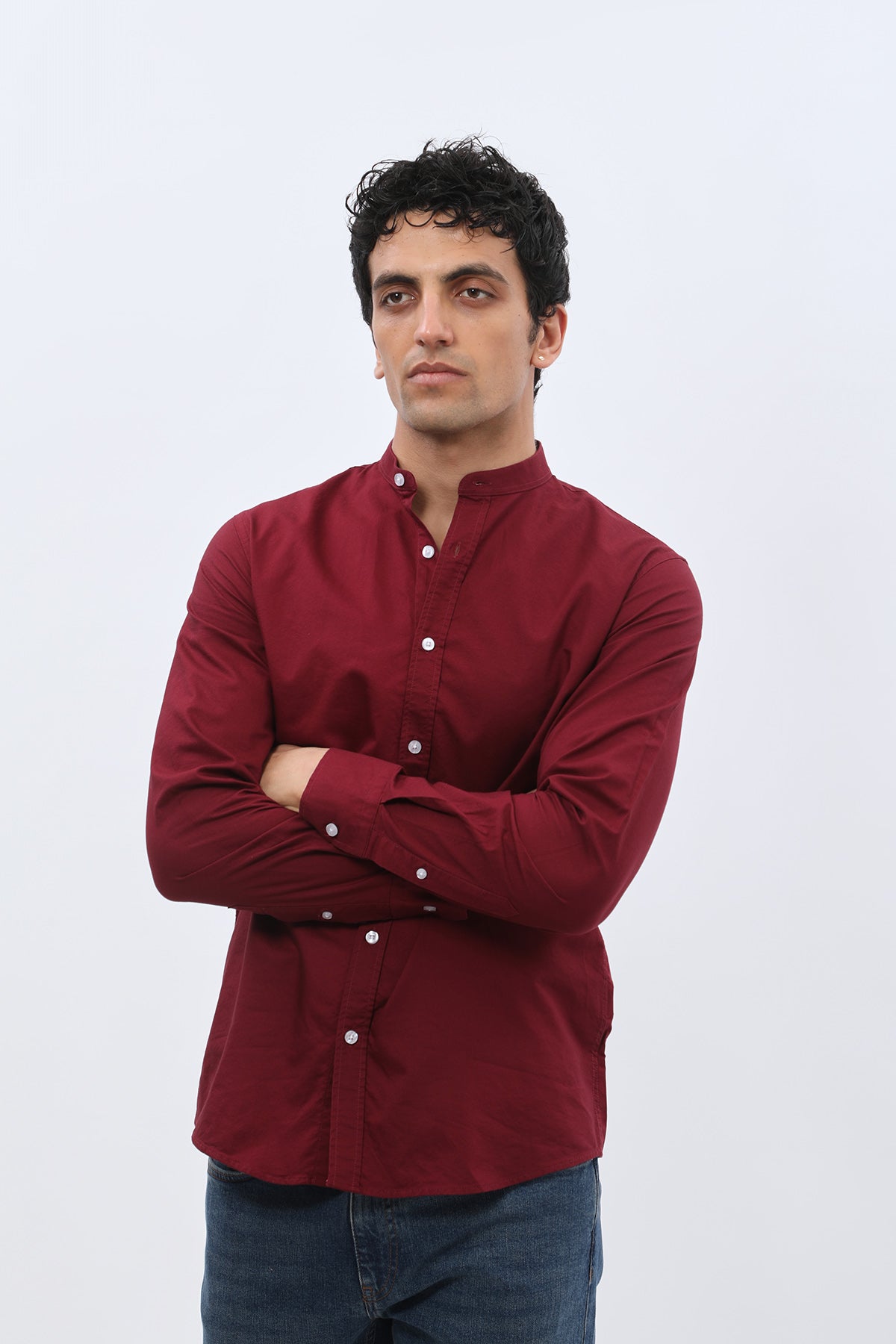 قميص أكسفورد بقبة ماندارين من SHIRTSPRO - أحمر بورجوندي
