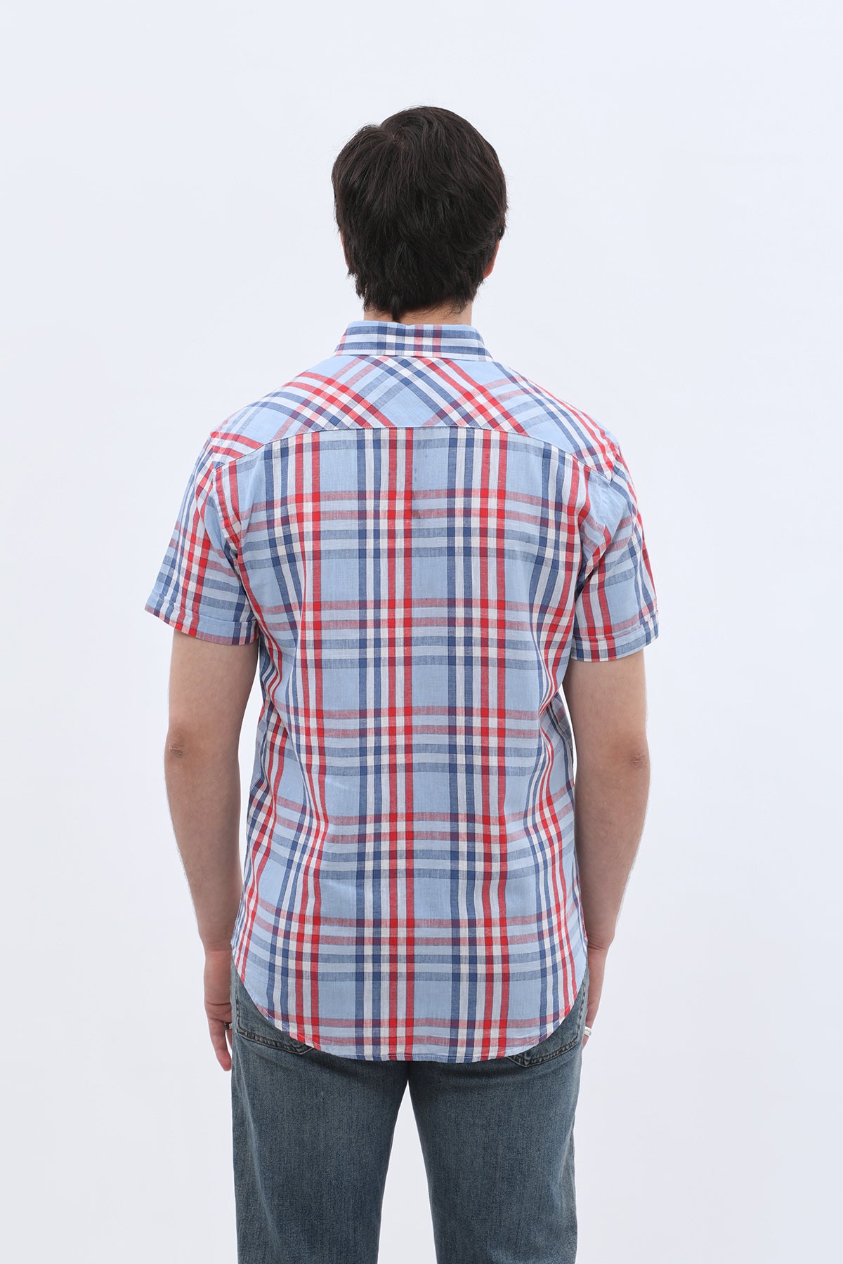قميص كاروهات بأكمام قصيرة وقبة بأزرار من SHIRTSPRO - لون أحمر 