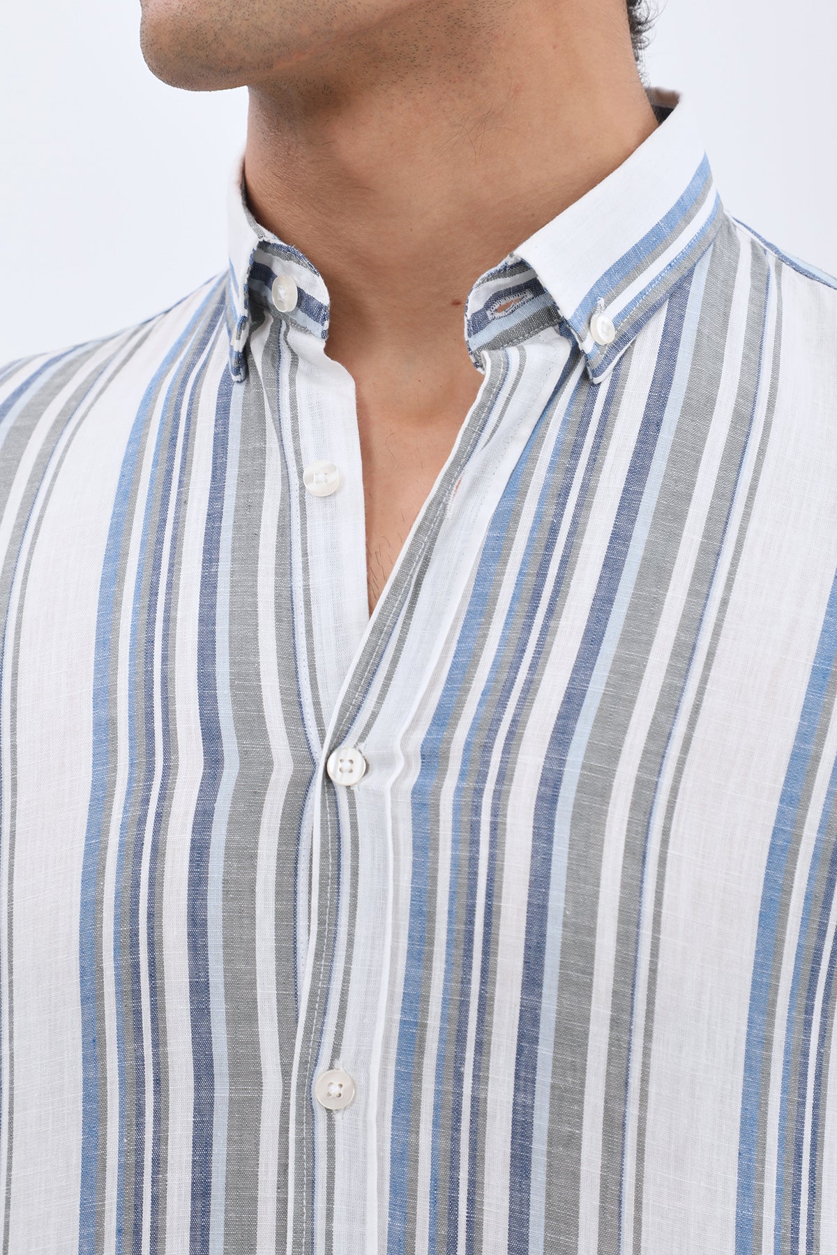 SHIRTSPRO Striped Regular Fit Short Sleeve Shirt - Button-Down Collar - Navy